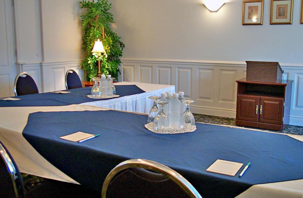 Ambassador Hotel Sudbury Zewnętrze zdjęcie