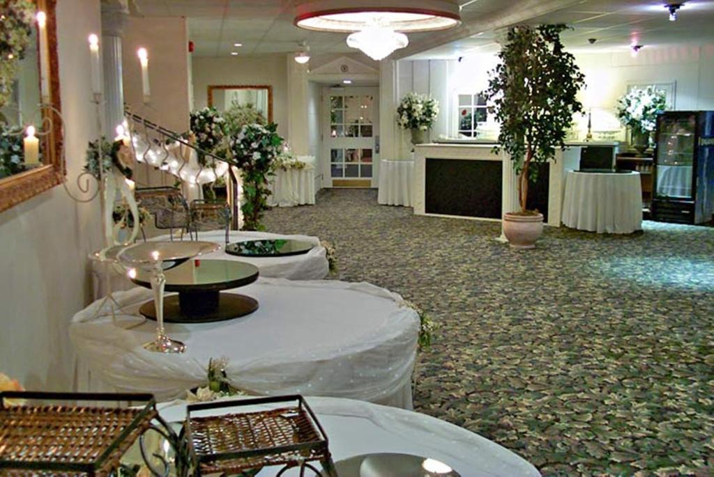 Ambassador Hotel Sudbury Zewnętrze zdjęcie