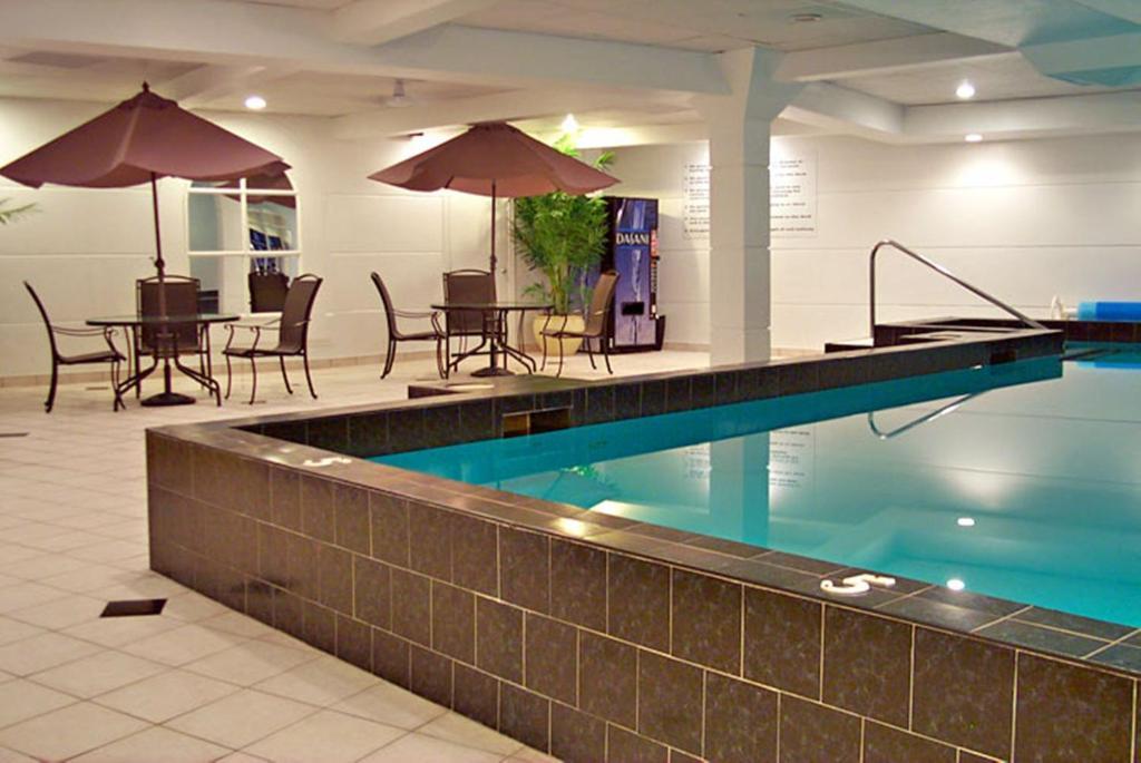 Ambassador Hotel Sudbury Zewnętrze zdjęcie